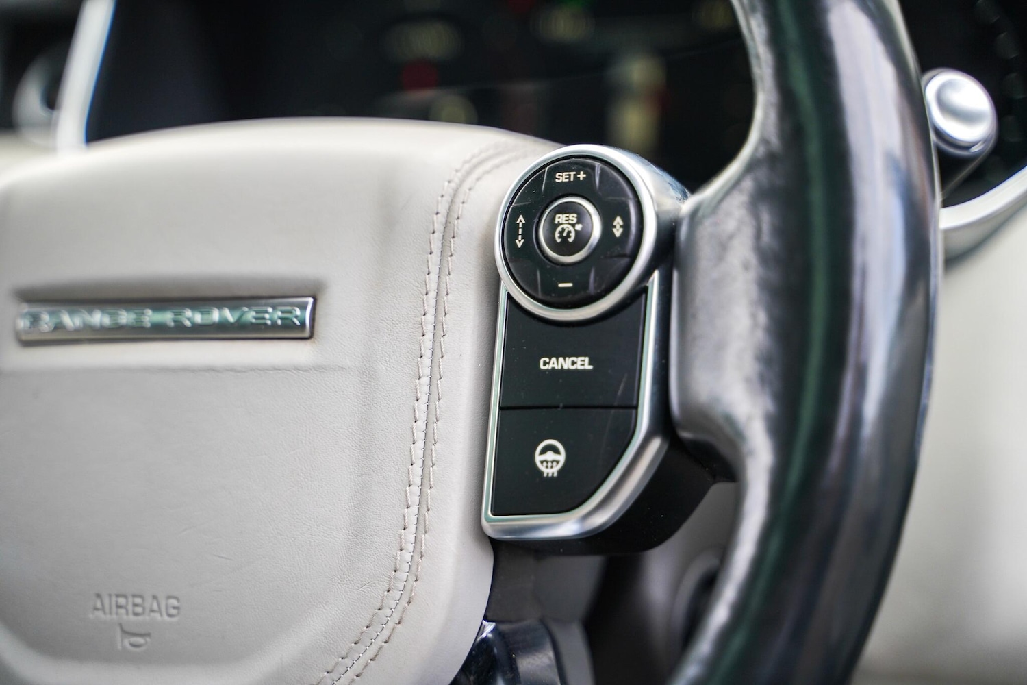 Used Land Rover Range Rover 2015 for sale - 76189846: Photo 63