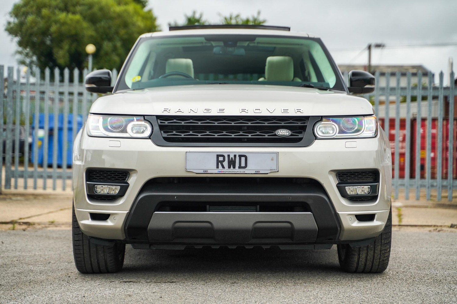 Used Land Rover Range Rover Sport 2015 for sale - 76898332: Photo 11