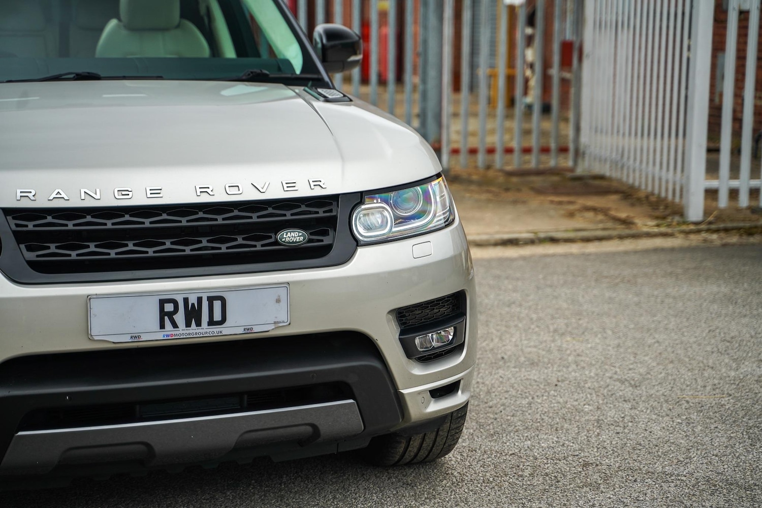 Used Land Rover Range Rover Sport 2015 for sale - 76898332: Photo 13
