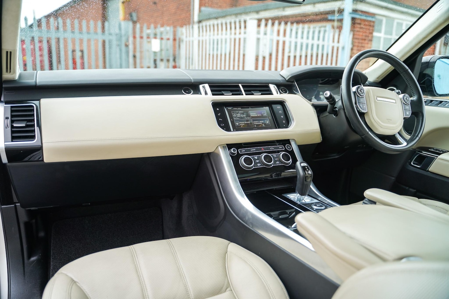 Used Land Rover Range Rover Sport 2015 for sale - 76898332: Photo 20