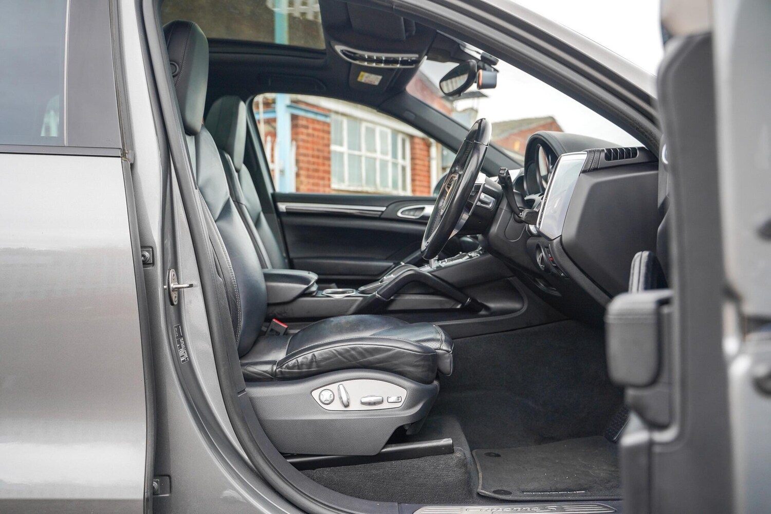 Used Porsche Cayenne for sale - 78214656: Photo 36