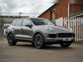 Used Porsche Cayenne 2016 for sale - 78214656: Photo