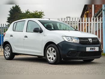 Used Dacia Sandero 2020 for sale - 79677138: Photo