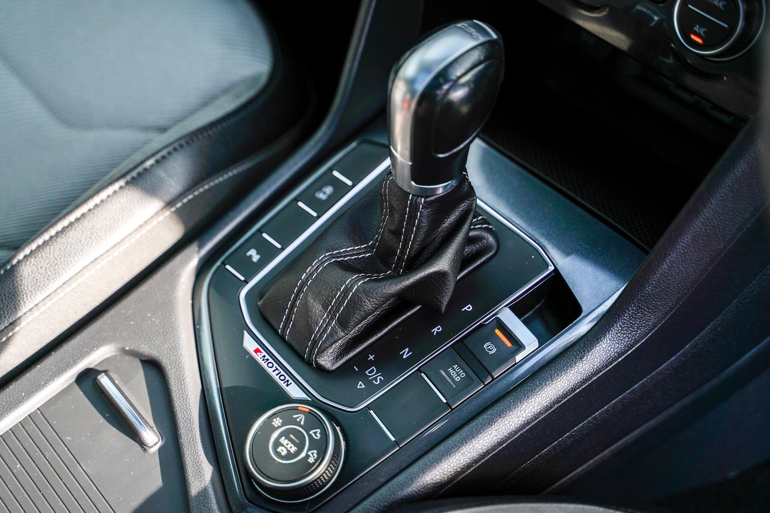 Used Volkswagen Tiguan 2018 for sale - 76441036: Photo 25