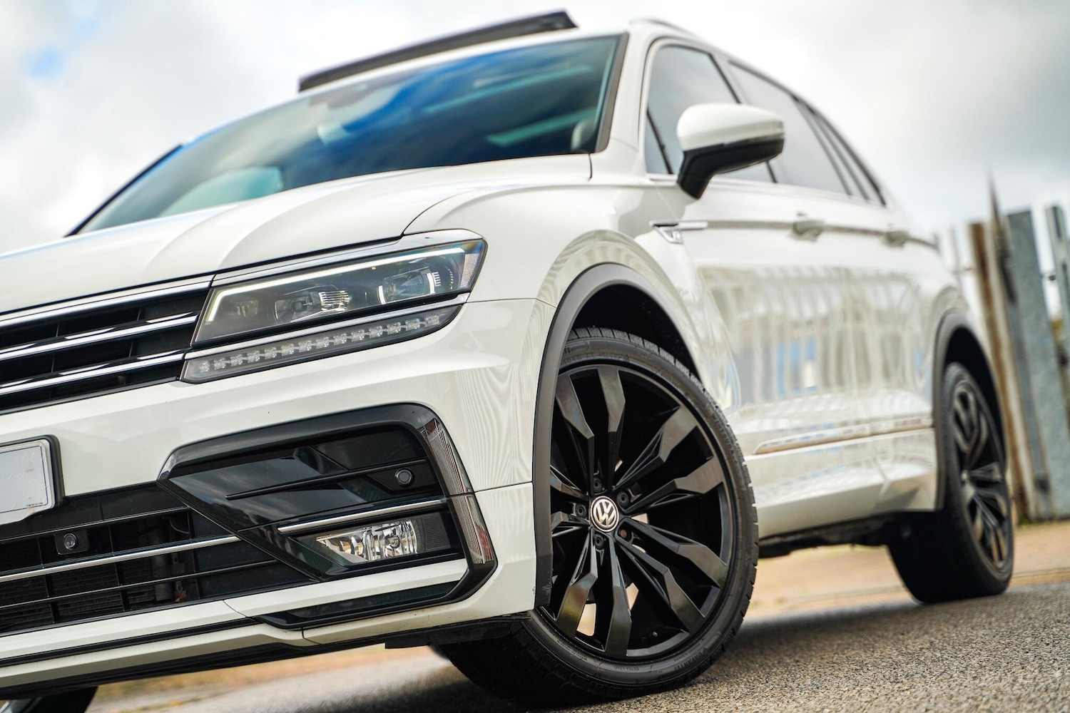 Used Volkswagen Tiguan 2018 for sale - 76441036: Photo 3