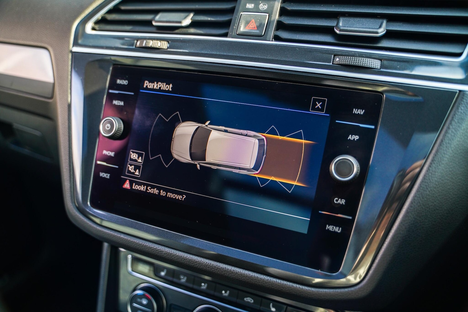 Used Volkswagen Tiguan 2018 for sale - 76441036: Photo 30