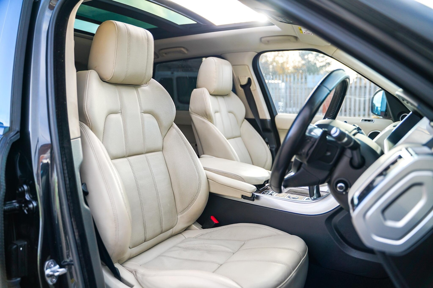 Used Land Rover Range Rover Sport 2014 for sale - 76521701: Photo 35