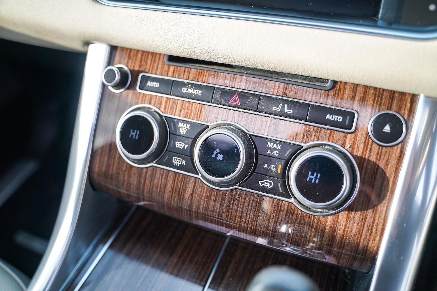 Used Land Rover Range Rover Sport 2014 for sale - 76521701: Photo 40