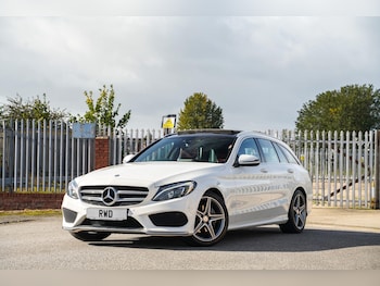 Used Mercedes-Benz C-Class 2015 for sale - 76189645: Photo