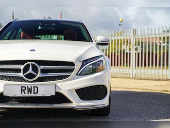 Used Mercedes-Benz C-Class 2015 for sale - 76189645: Photo