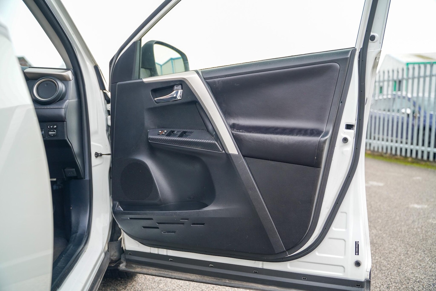 Used Toyota RAV4 2013 for sale - 77440550: Photo 34