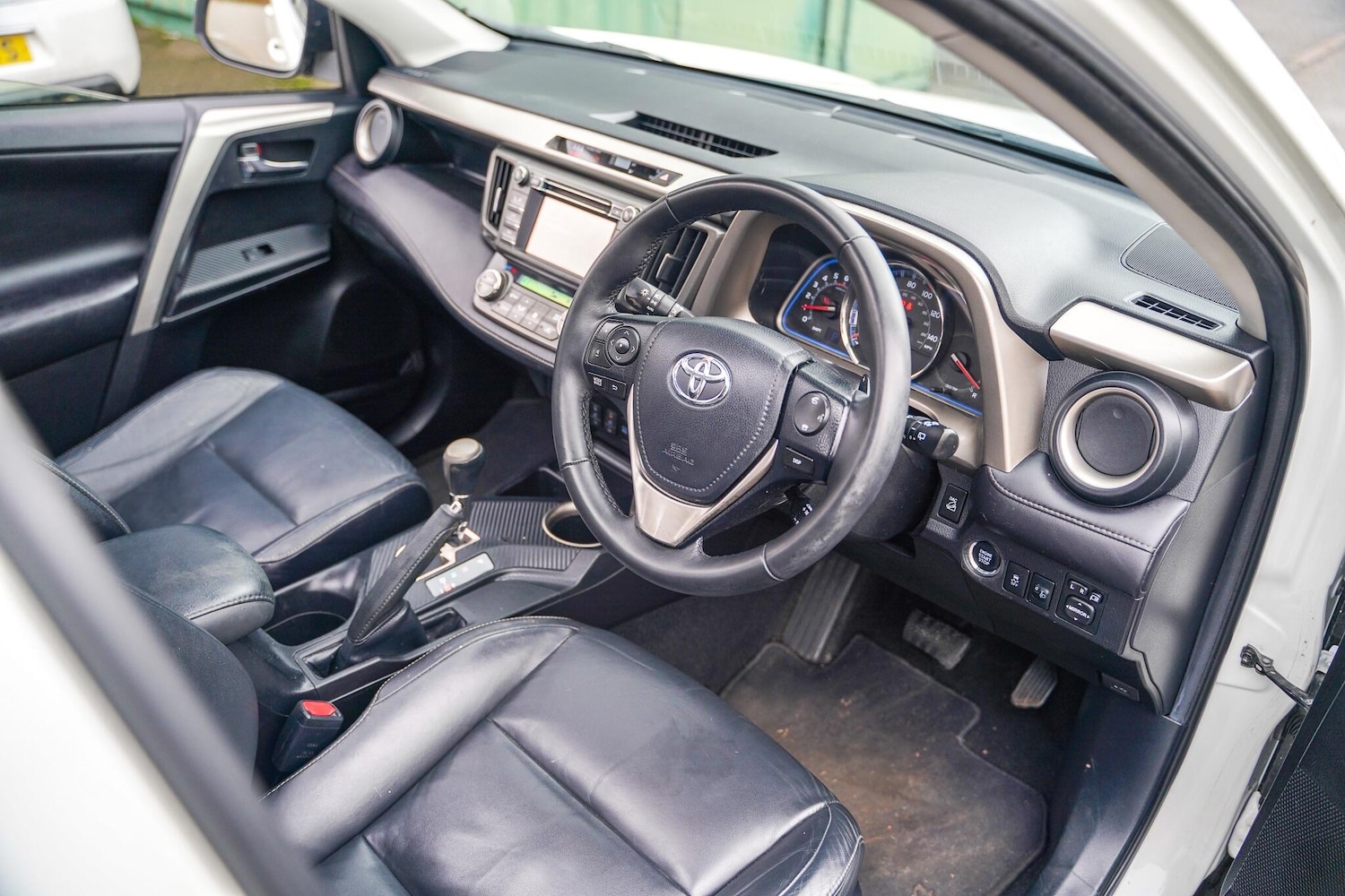 Used Toyota RAV4 2013 for sale - 77440550: Photo 35