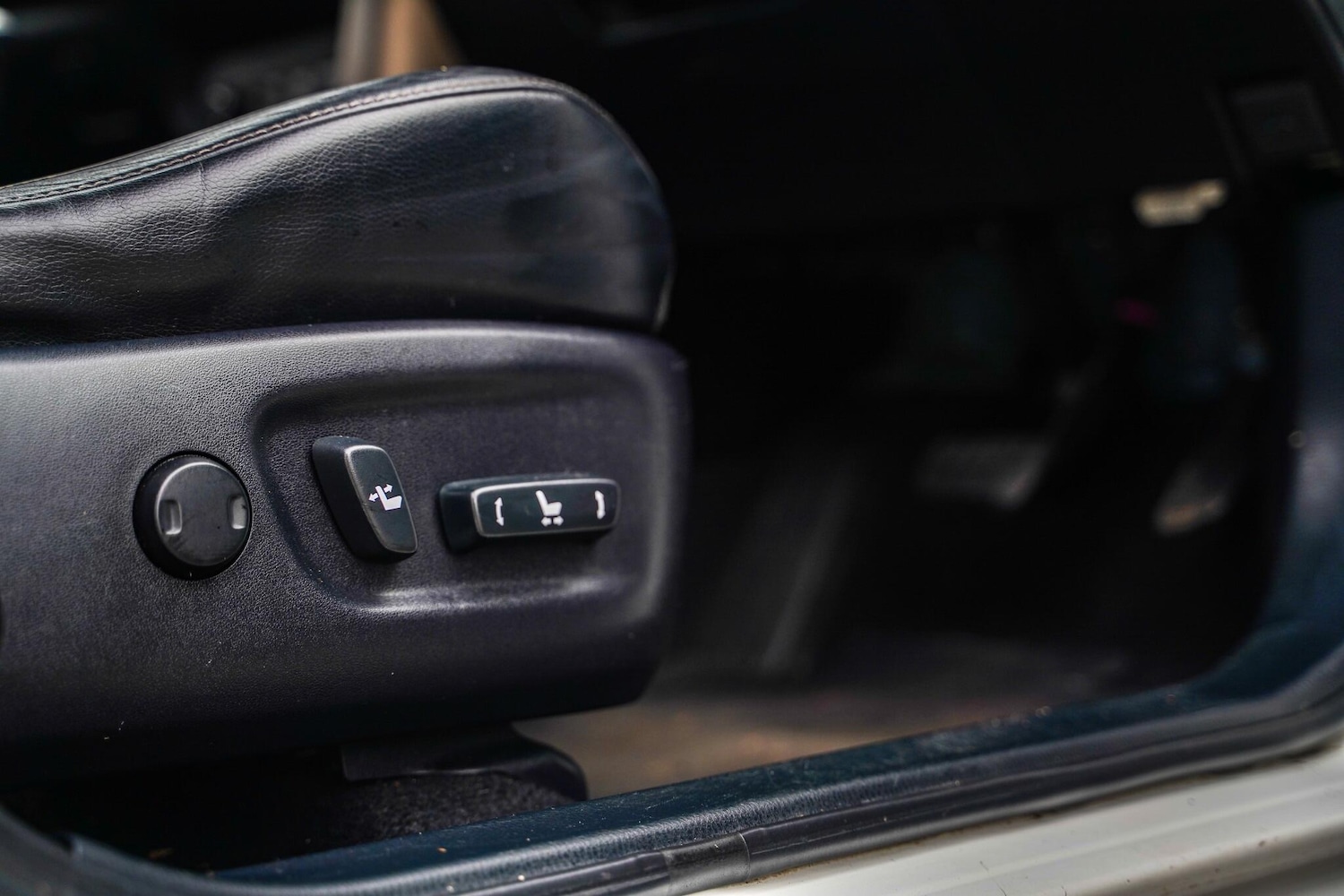 Used Toyota RAV4 2013 for sale - 77440550: Photo 36