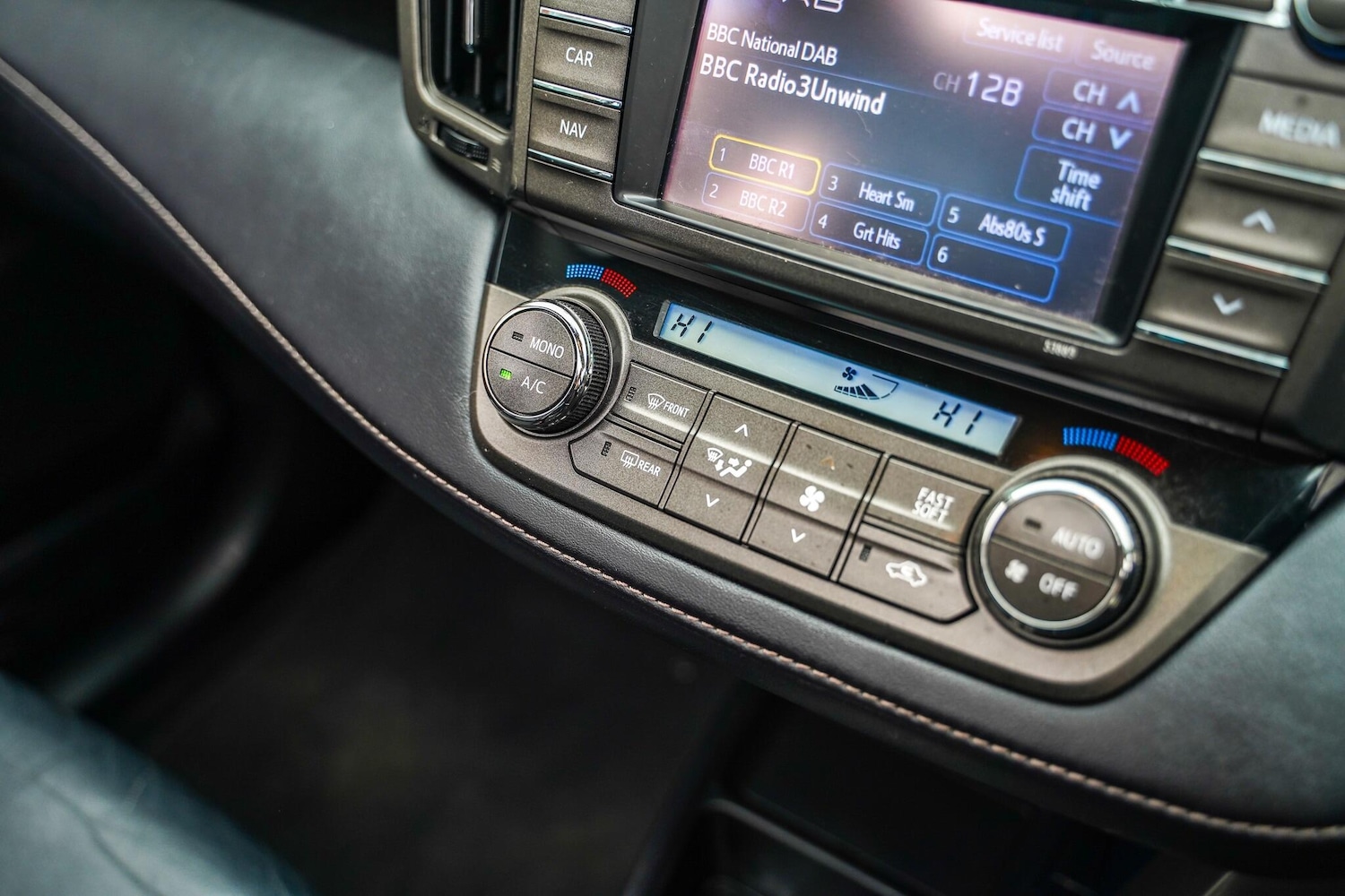 Used Toyota RAV4 2013 for sale - 77440550: Photo 44