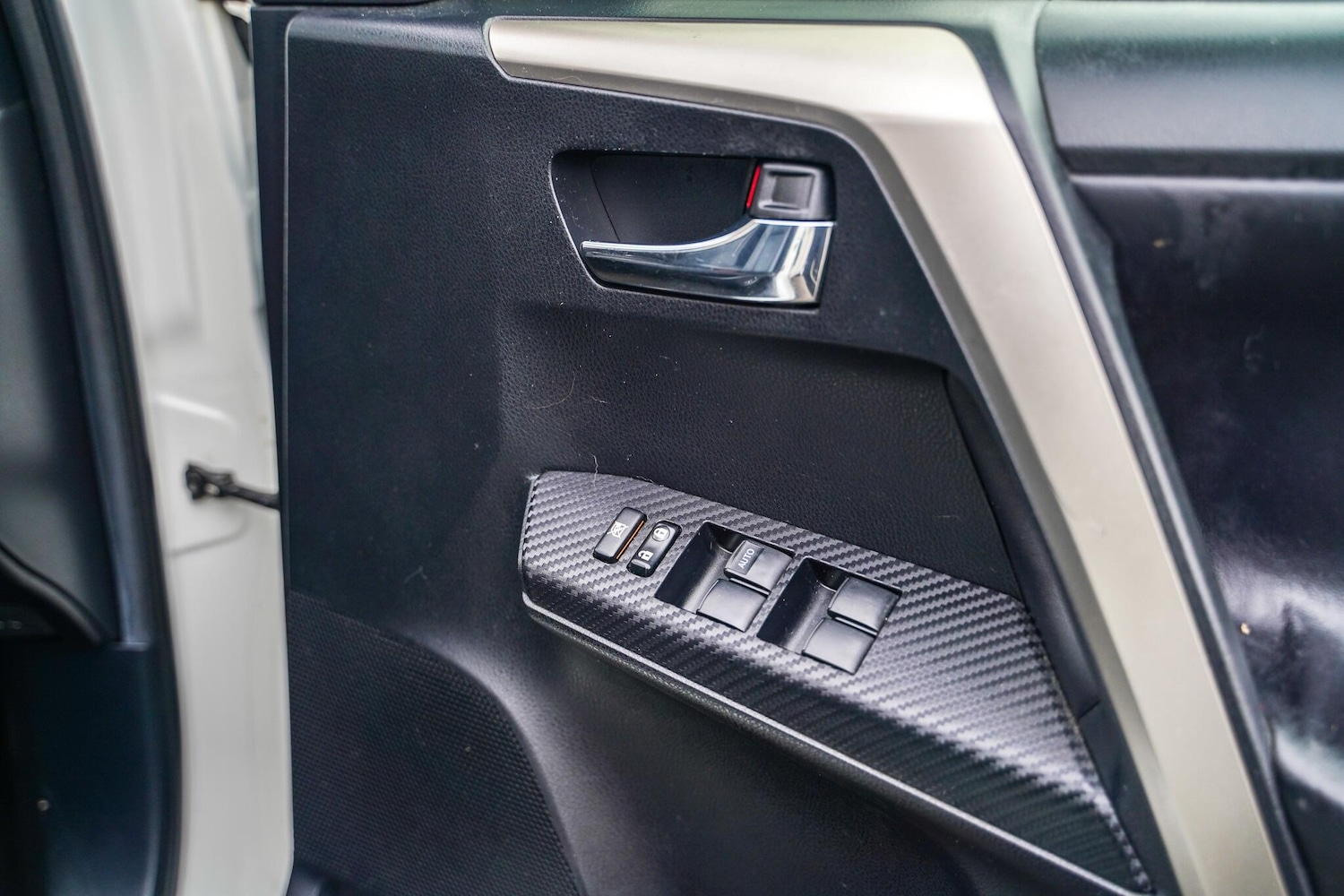 Used Toyota RAV4 2013 for sale - 77440550: Photo 46