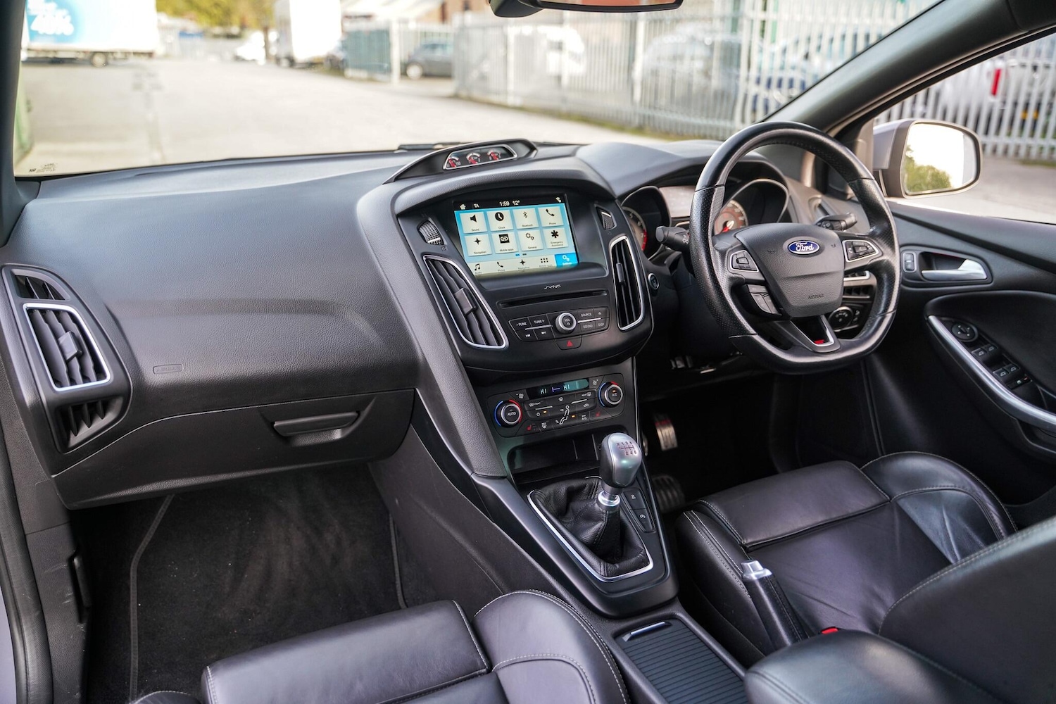 Used Ford Focus 2018 for sale - 76381035: Photo 18