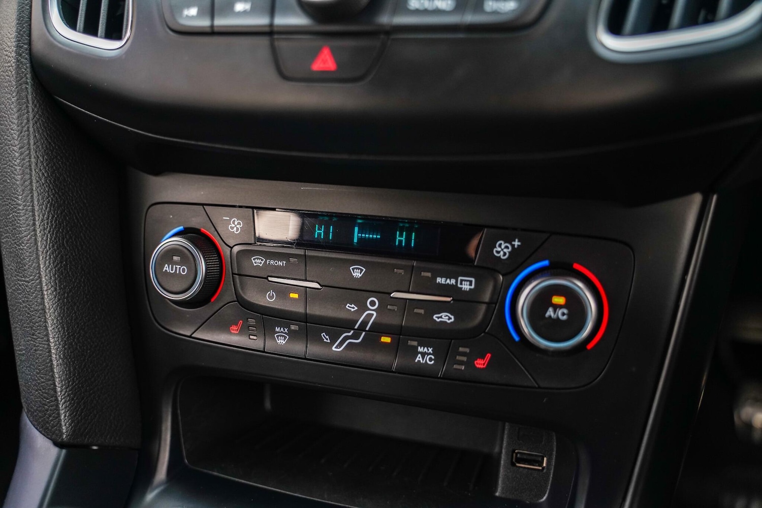 Used Ford Focus 2018 for sale - 76381035: Photo 43