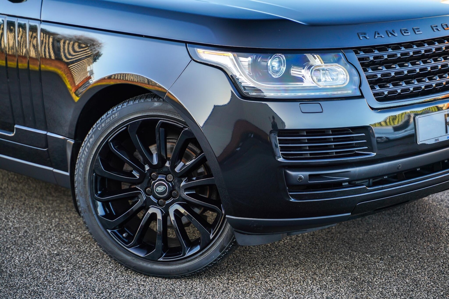 Used Land Rover Range Rover 2017 for sale - 76801401: Photo 2