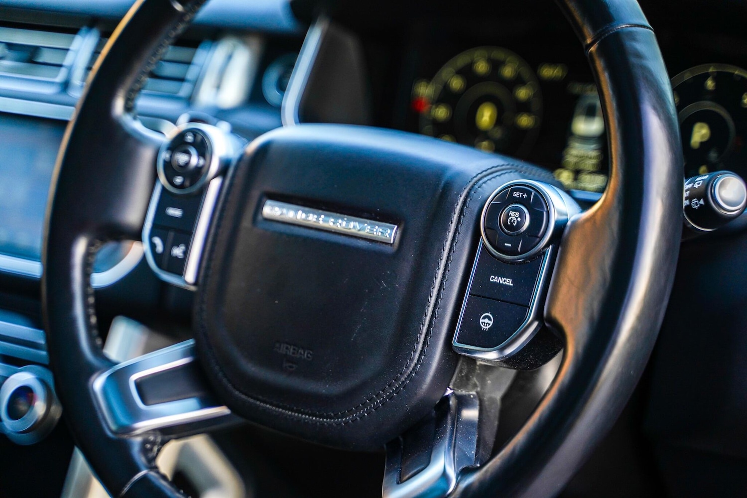 Used Land Rover Range Rover 2017 for sale - 76801401: Photo 32