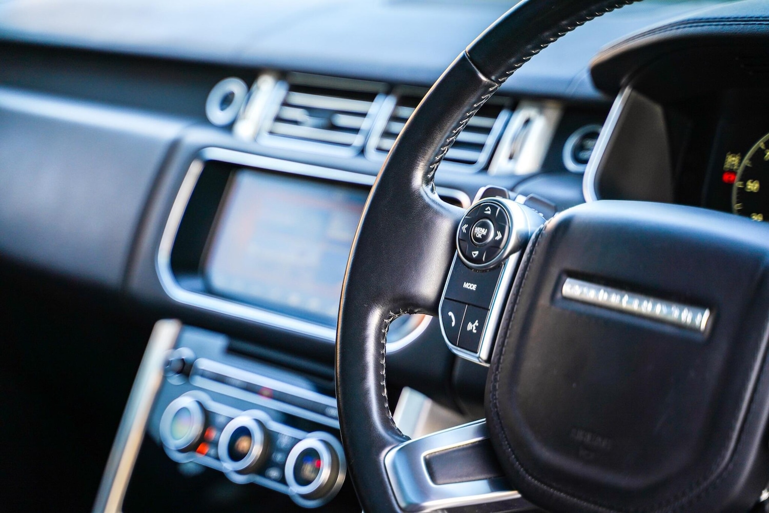 Used Land Rover Range Rover 2017 for sale - 76801401: Photo 33