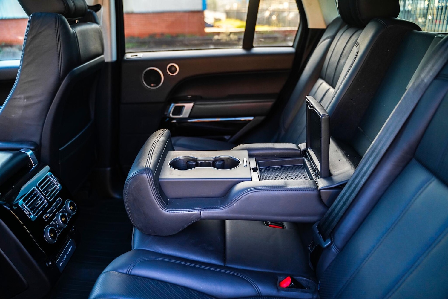 Used Land Rover Range Rover 2017 for sale - 76801401: Photo 51