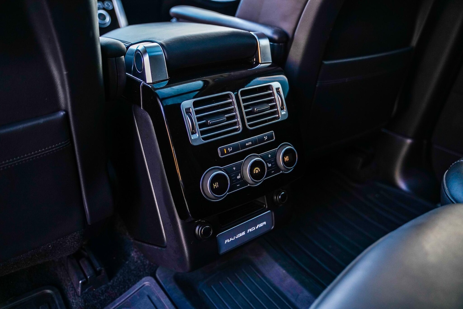 Used Land Rover Range Rover 2017 for sale - 76801401: Photo 52