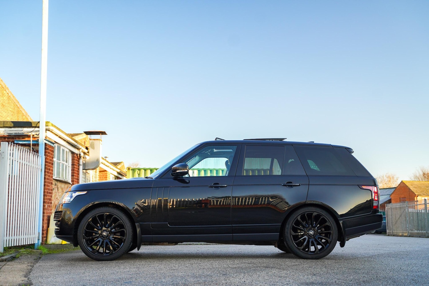 Used Land Rover Range Rover 2017 for sale - 76801401: Photo 9