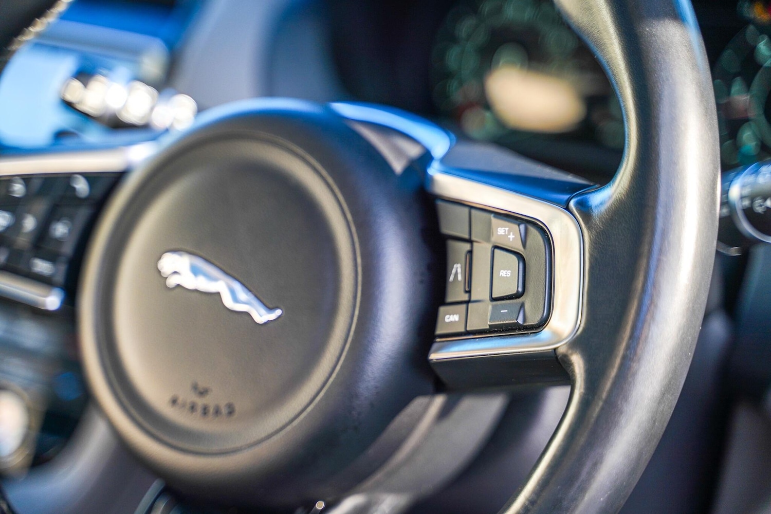 Used Jaguar F-Pace 2018 for sale - 77497511: Photo 10