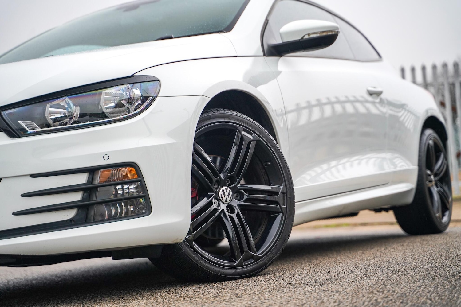 Used Volkswagen Scirocco 2016 for sale - 77279237: Photo 2