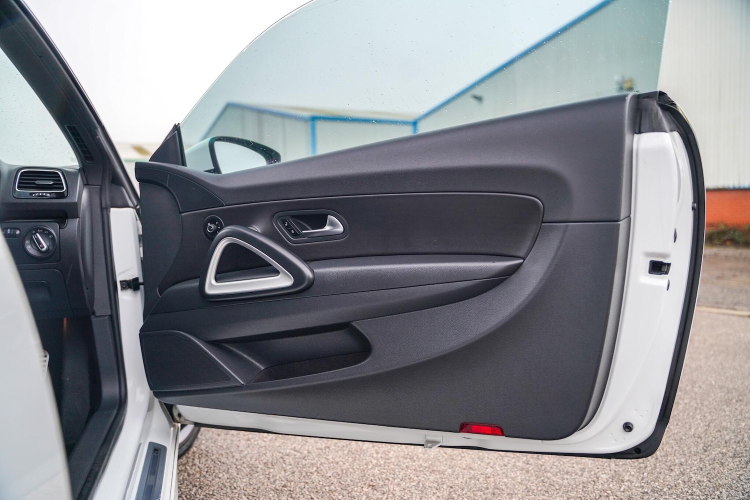 Used Volkswagen Scirocco 2016 for sale - 77279237: Photo 29