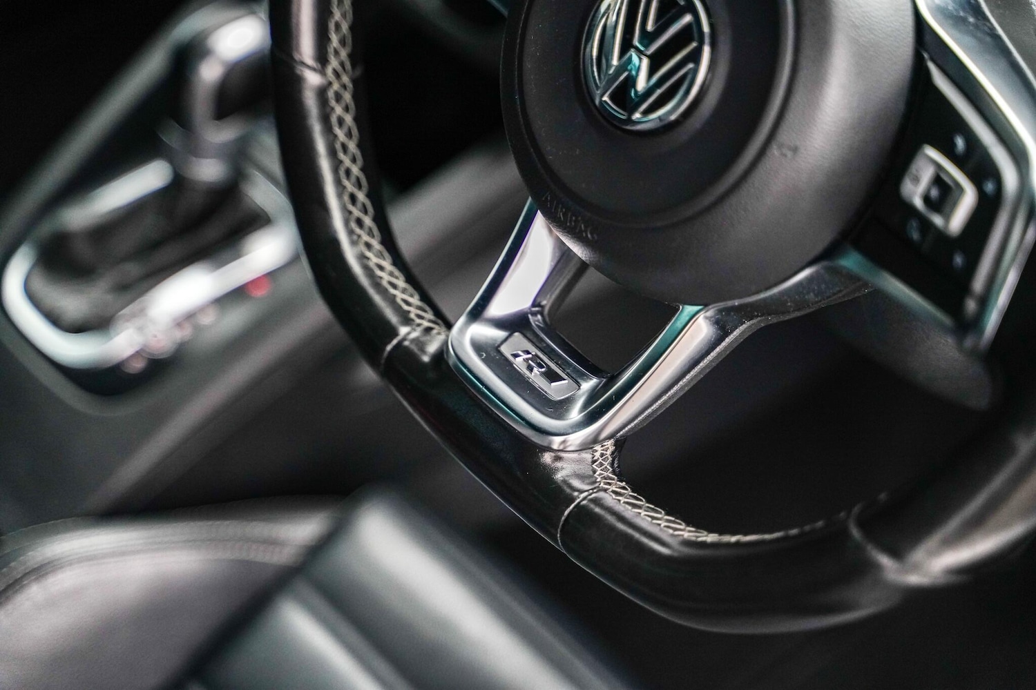 Used Volkswagen Scirocco 2016 for sale - 77279237: Photo 38