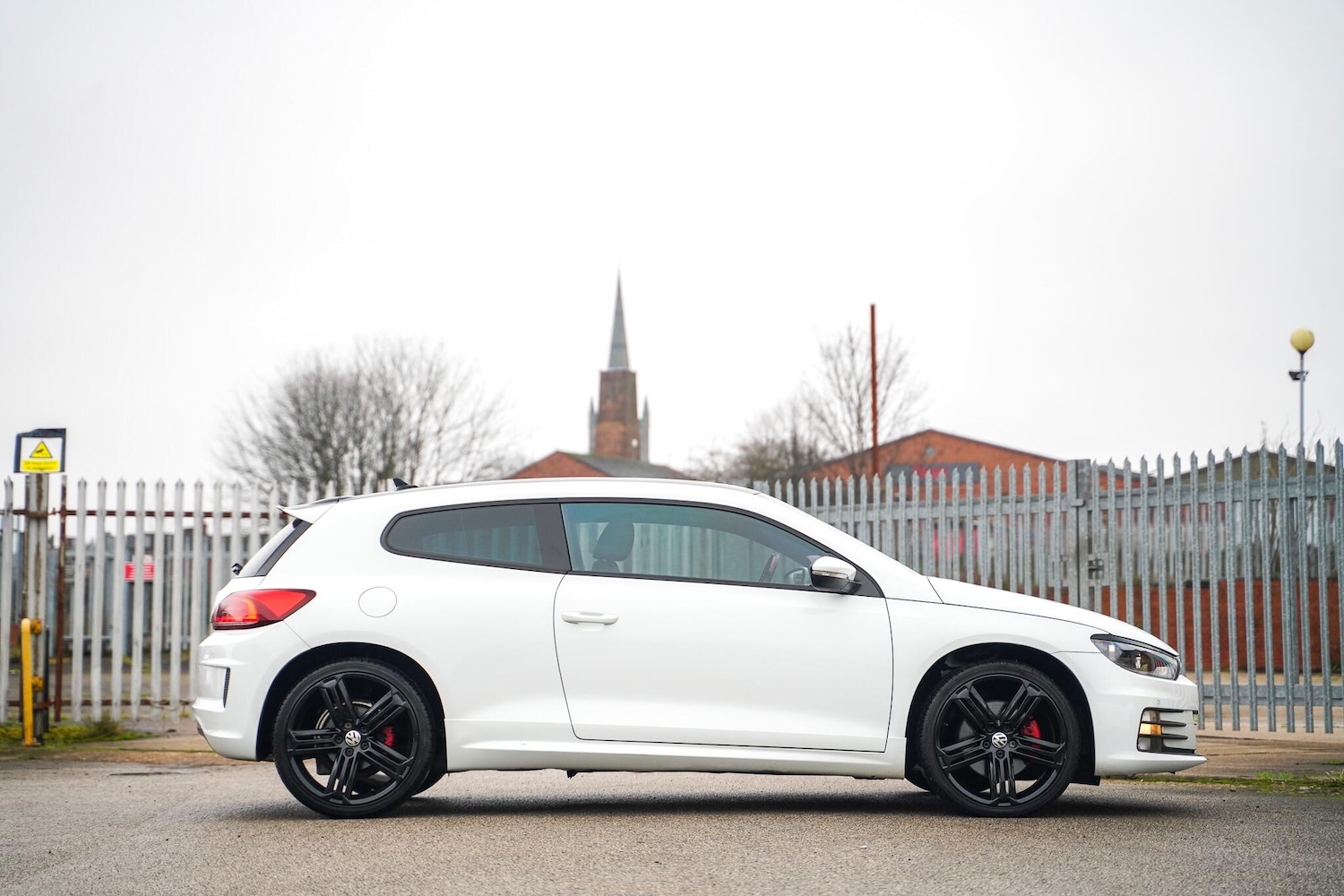 Used Volkswagen Scirocco 2016 for sale - 77279237: Photo 4