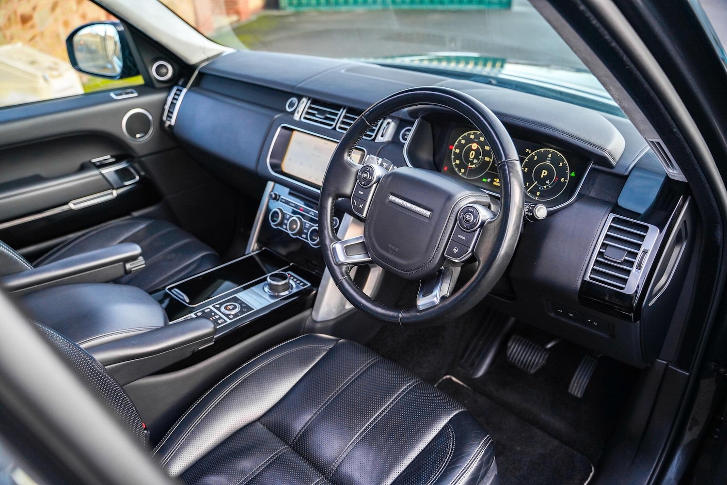 Used Land Rover Range Rover 2017 for sale - 76936068: Photo 11