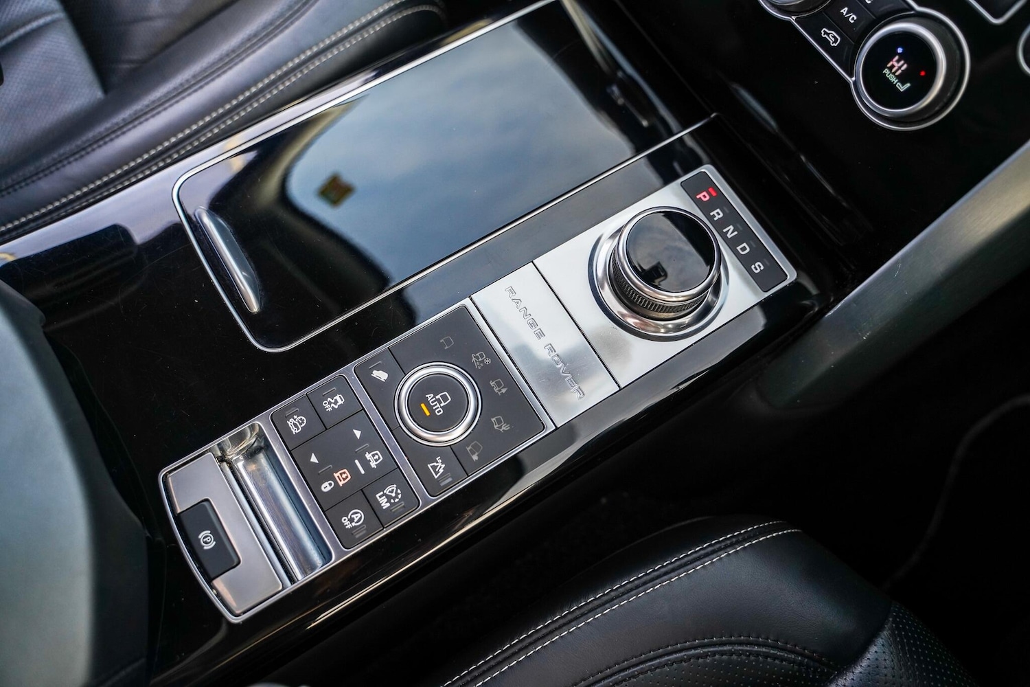 Used Land Rover Range Rover 2017 for sale - 76936068: Photo 38