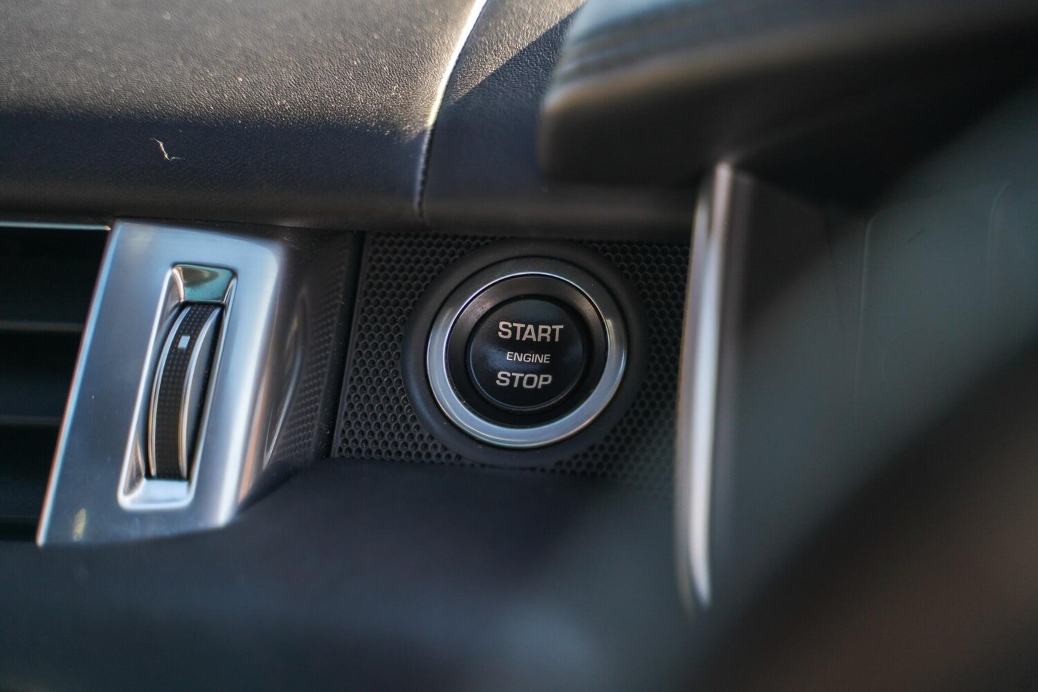 Used Land Rover Range Rover Sport 2016 for sale - 76189032: Photo 31