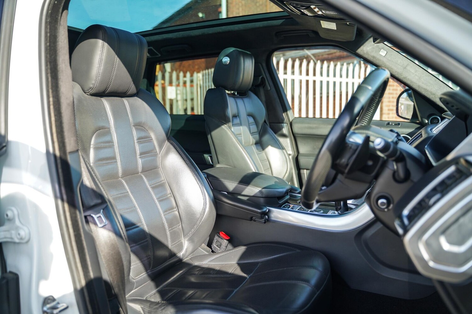 Used Land Rover Range Rover Sport 2016 for sale - 76189032: Photo 7