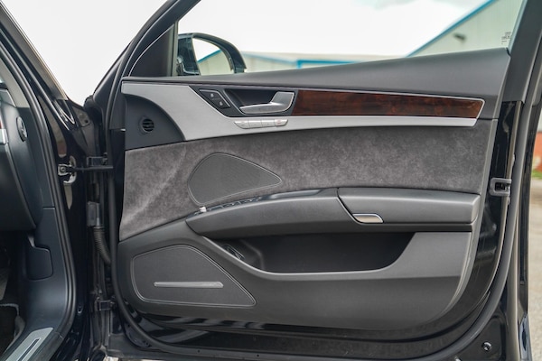 Used Audi A8 2017 for sale - 76214766: Photo 35