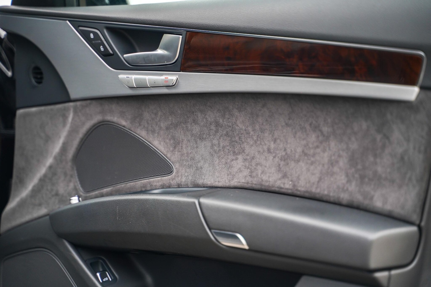 Used Audi A8 2017 for sale - 76214766: Photo 36