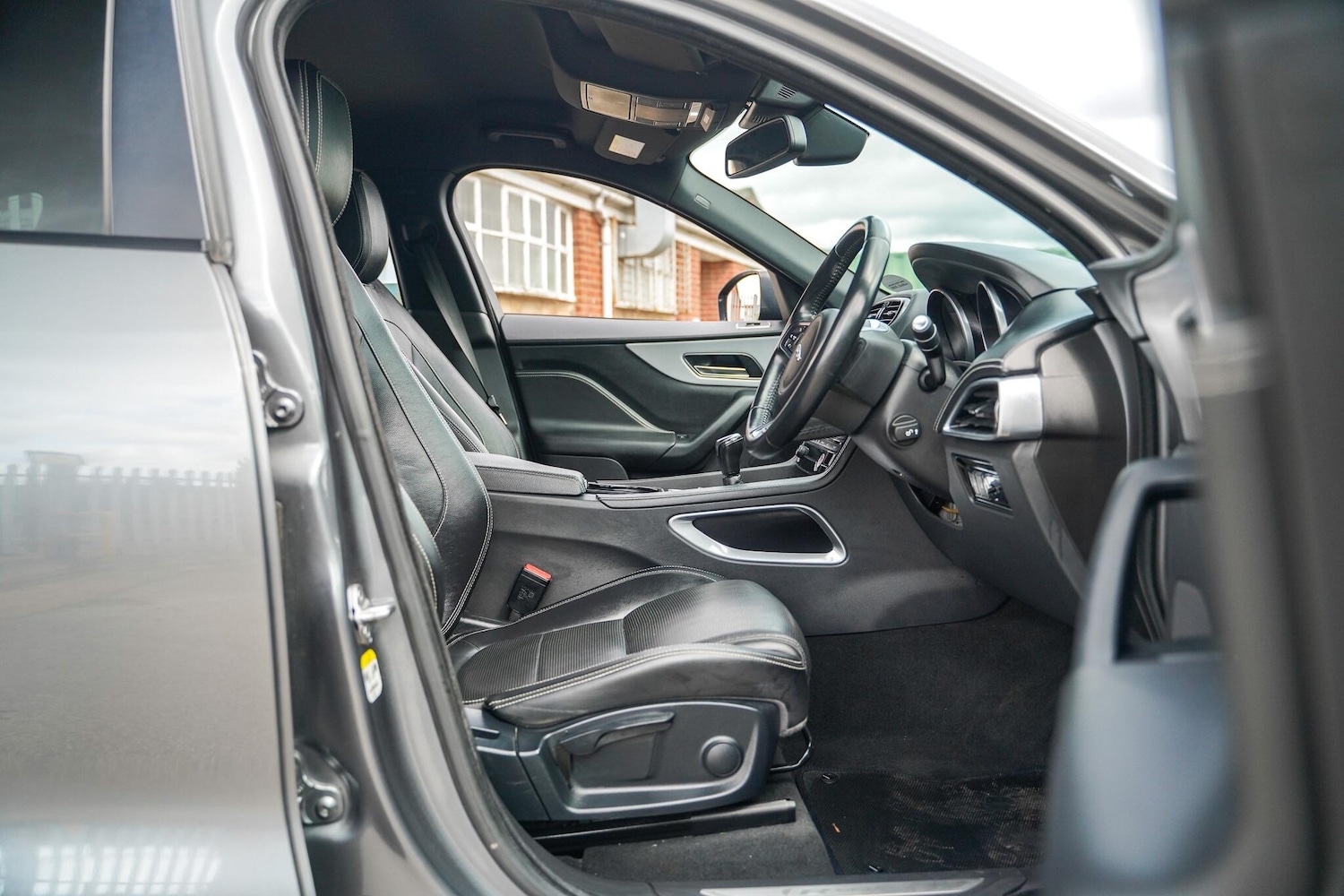 Used Jaguar F-Pace for sale - 78127727: Photo 37