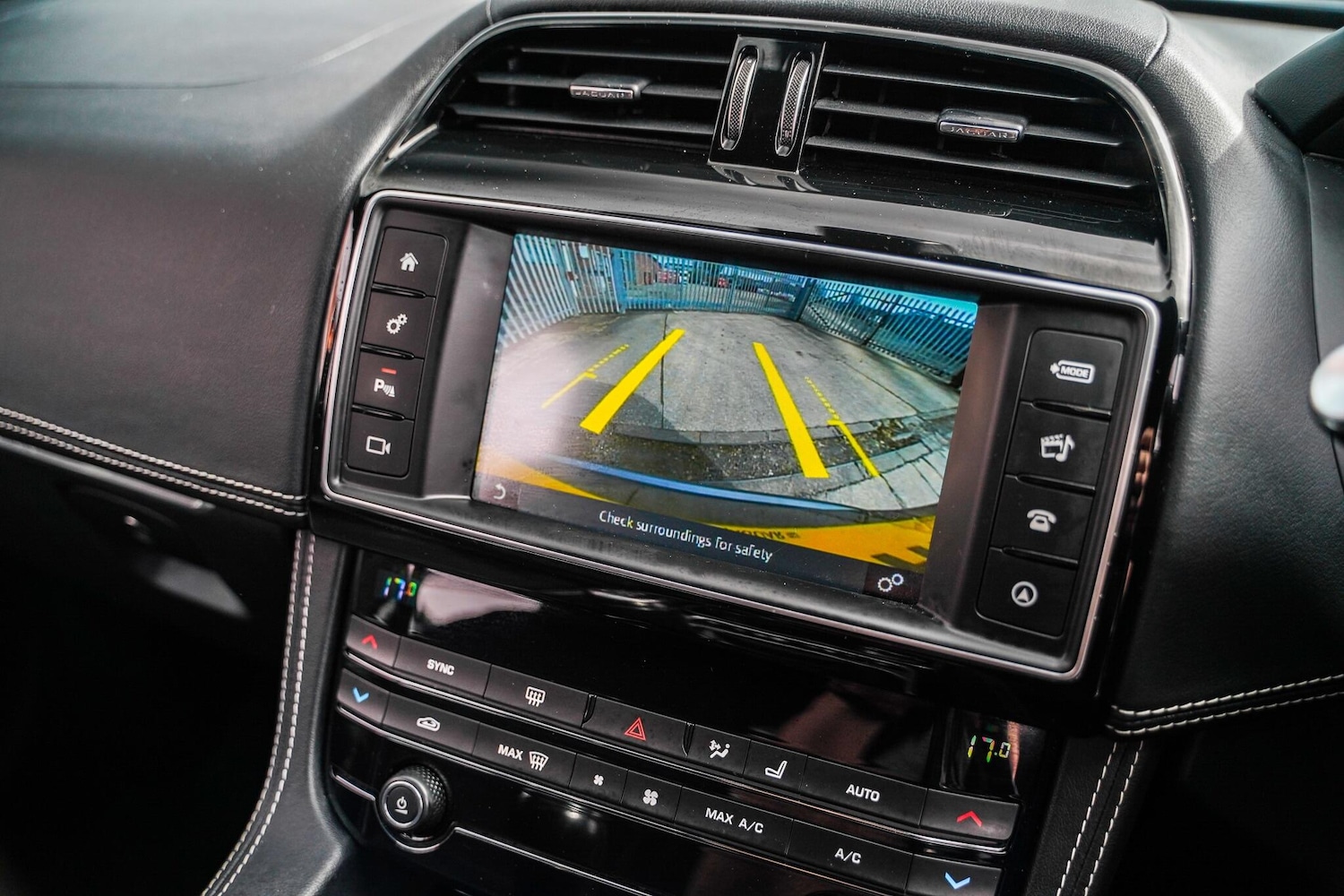 Used Jaguar F-Pace for sale - 78127727: Photo 43