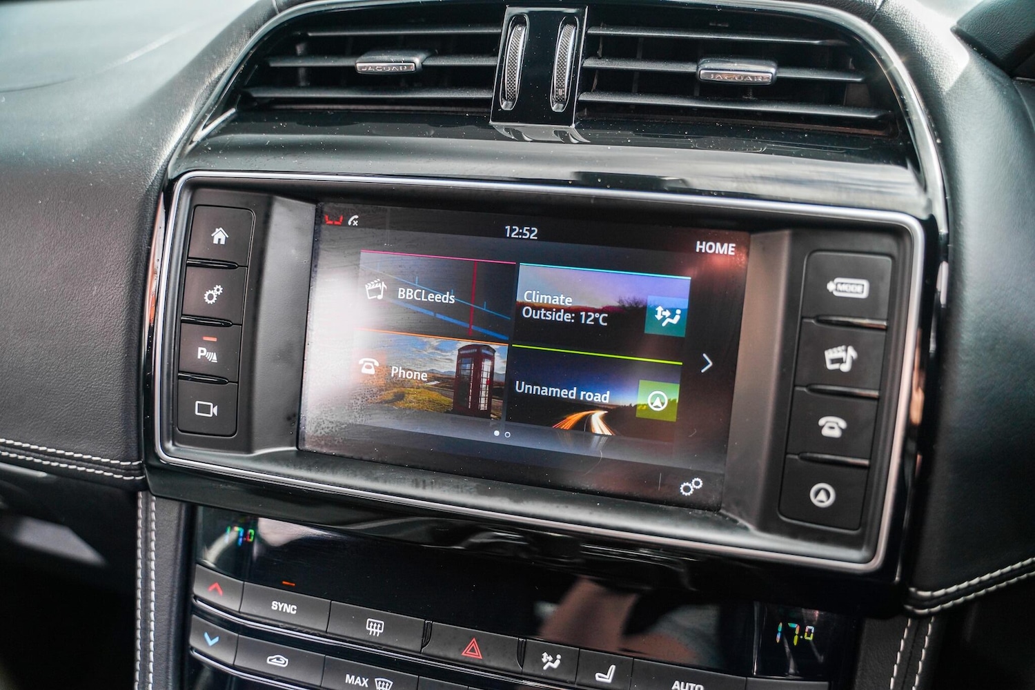 Used Jaguar F-Pace for sale - 78127727: Photo 44