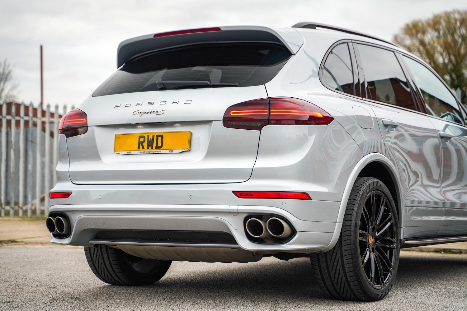 Used Porsche Cayenne 2015 for sale - 76596972: Photo 25