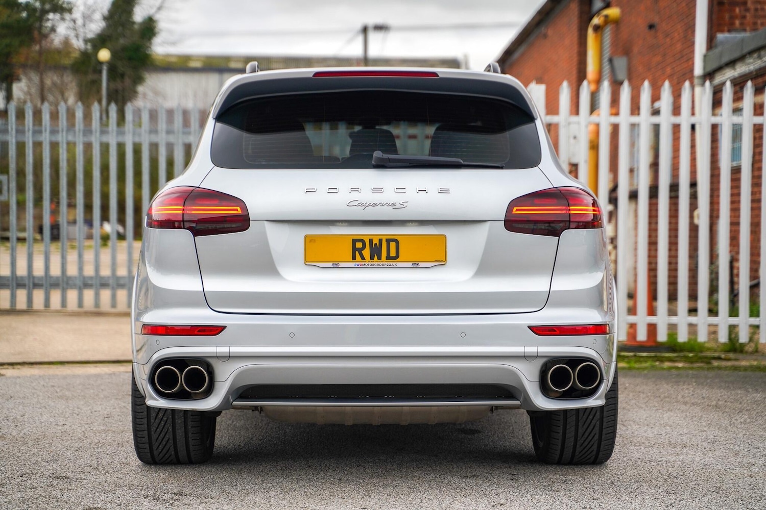 Used Porsche Cayenne 2015 for sale - 76596972: Photo 28