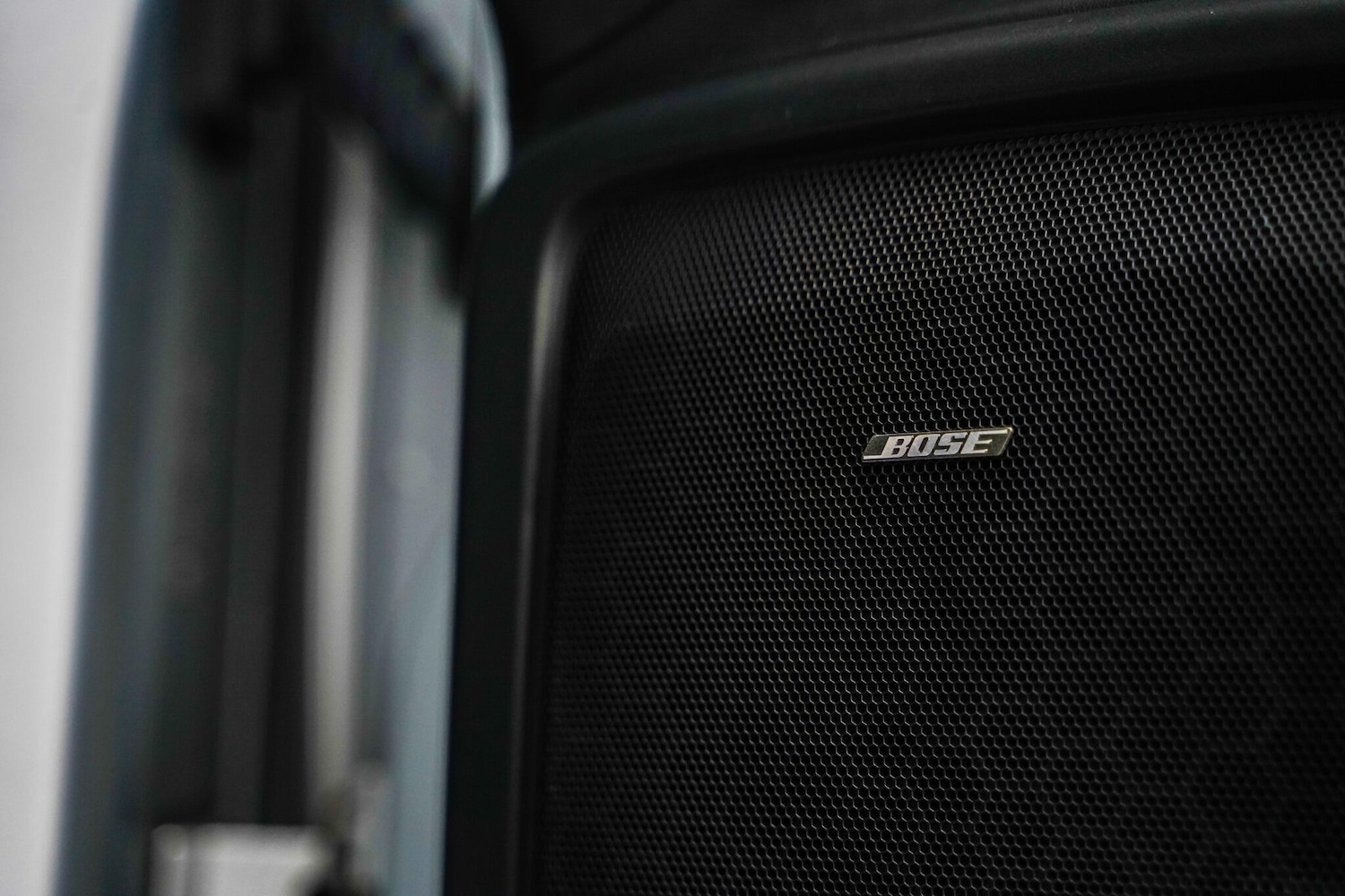 Used Porsche Cayenne 2015 for sale - 76596972: Photo 40