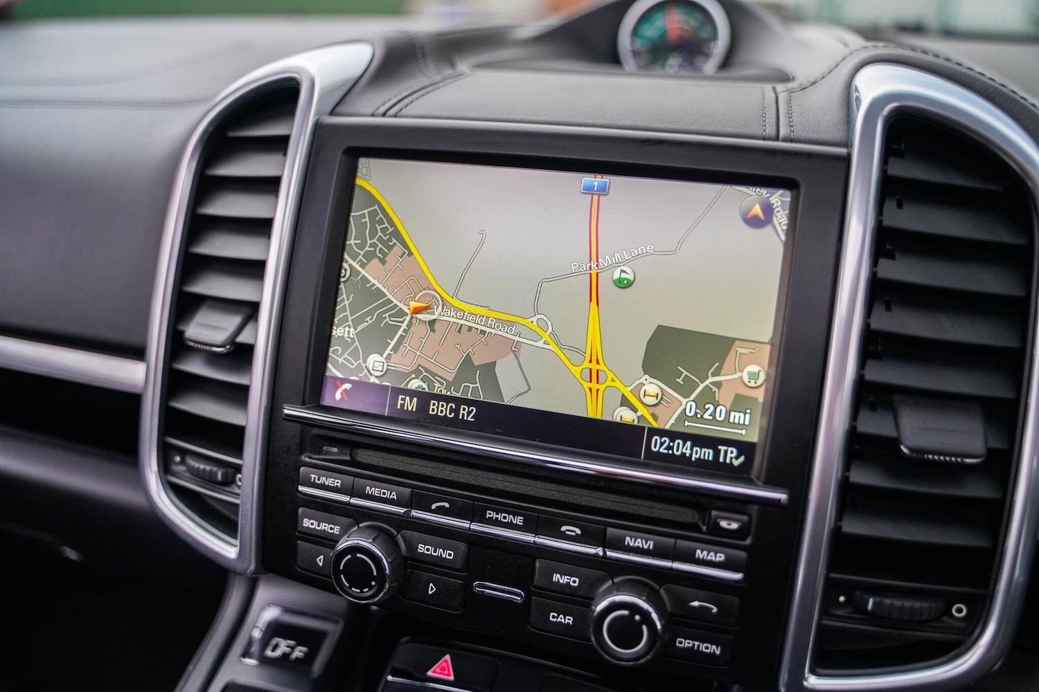 Used Porsche Cayenne 2015 for sale - 76596972: Photo 47