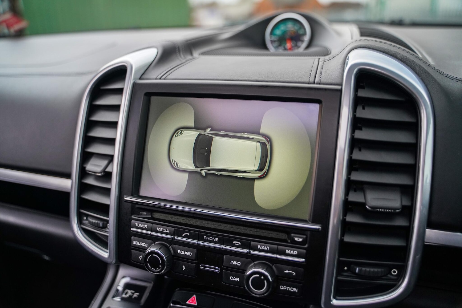 Used Porsche Cayenne 2015 for sale - 76596972: Photo 48