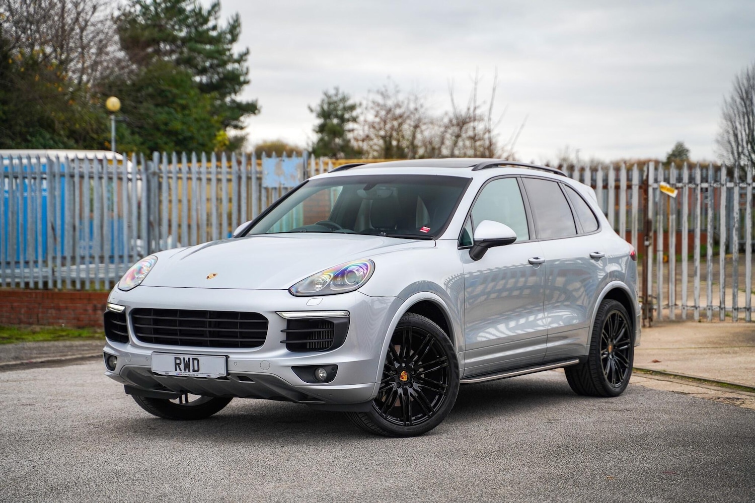 Used Porsche Cayenne 2015 for sale - 76596972: Photo 51
