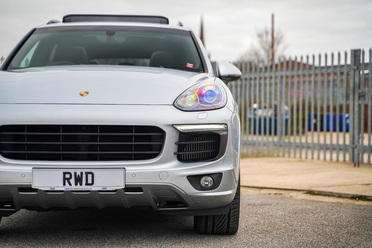 Used Porsche Cayenne 2015 for sale - 76596972: Photo 6