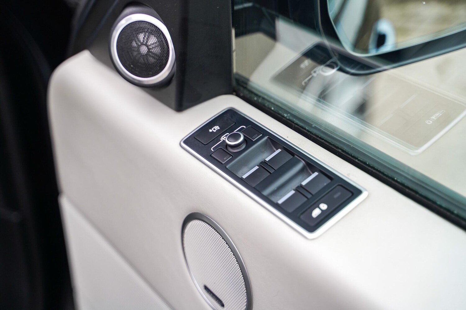 Used Land Rover Range Rover for sale - 77799315: Photo 51