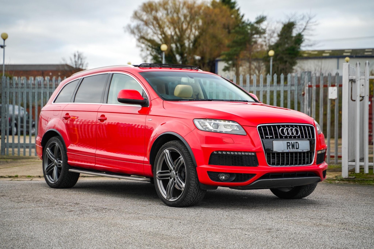 Used Audi Q7 for sale - 76596941: Photo 4